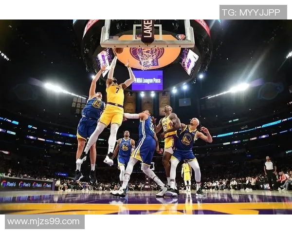 湖人勇士激战回放2021年1月19日精彩瞬间重温与分析